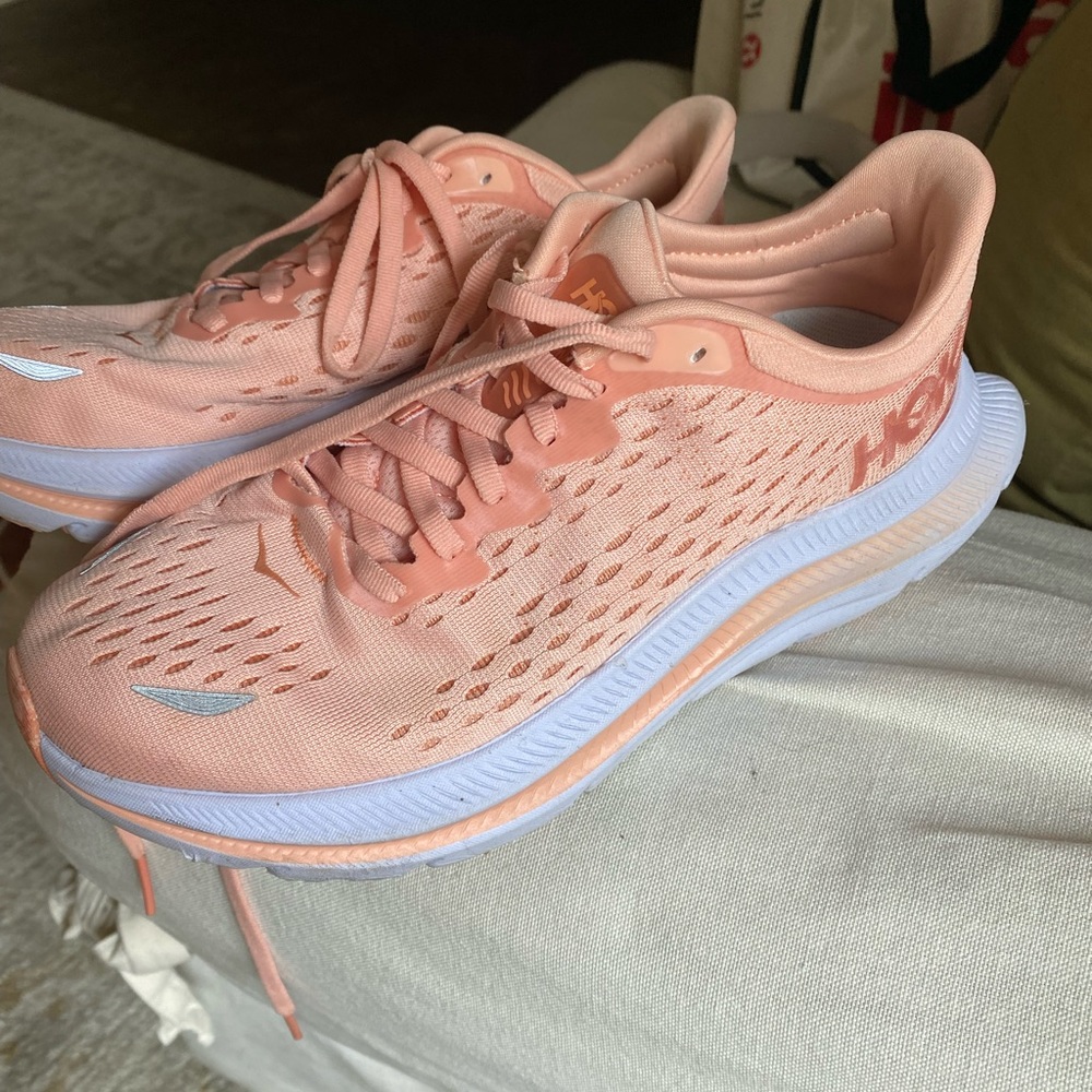 HOKA Kawana Running Shoe